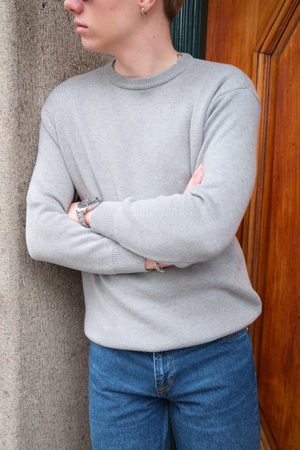 Pletený sveter Crewneck - svetlo šedá