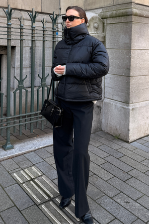 Short Puffer Jacket - Black