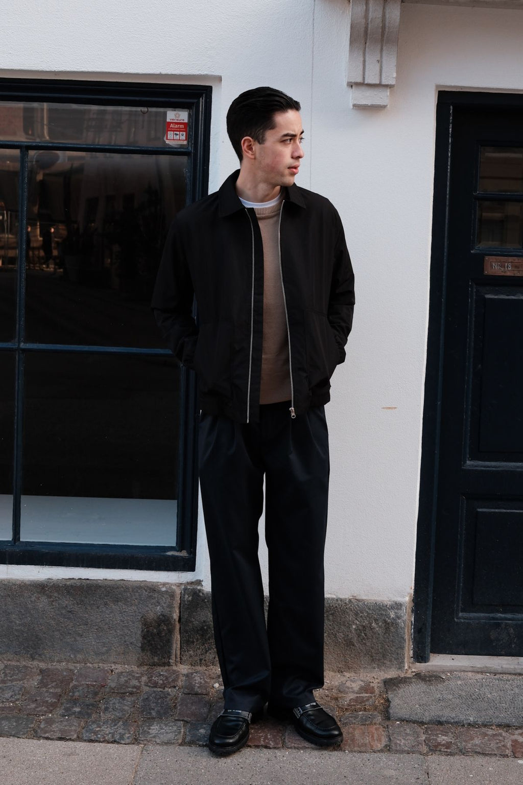 Short Zip Jacket - Black
