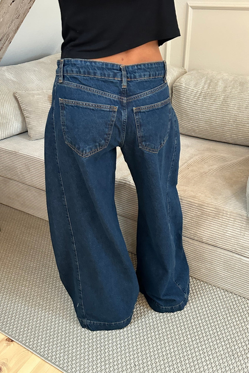 Estella Jeans - Gorm Dorcha