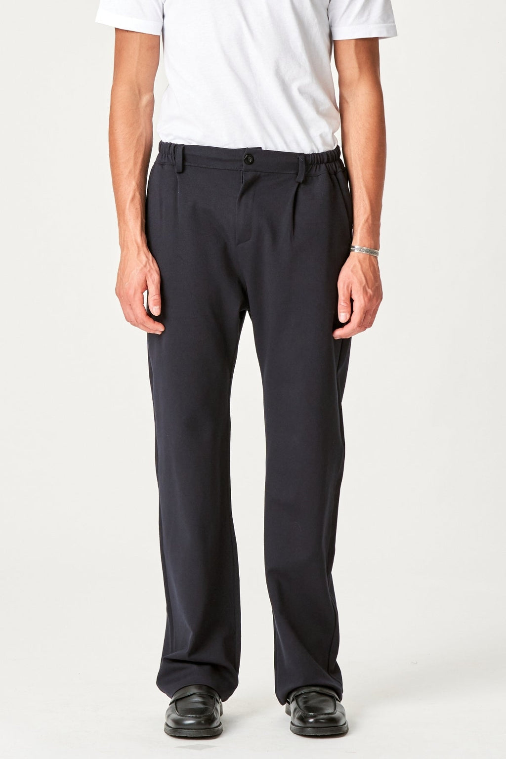 Culaith Pants Scaoilte - cabhlach
