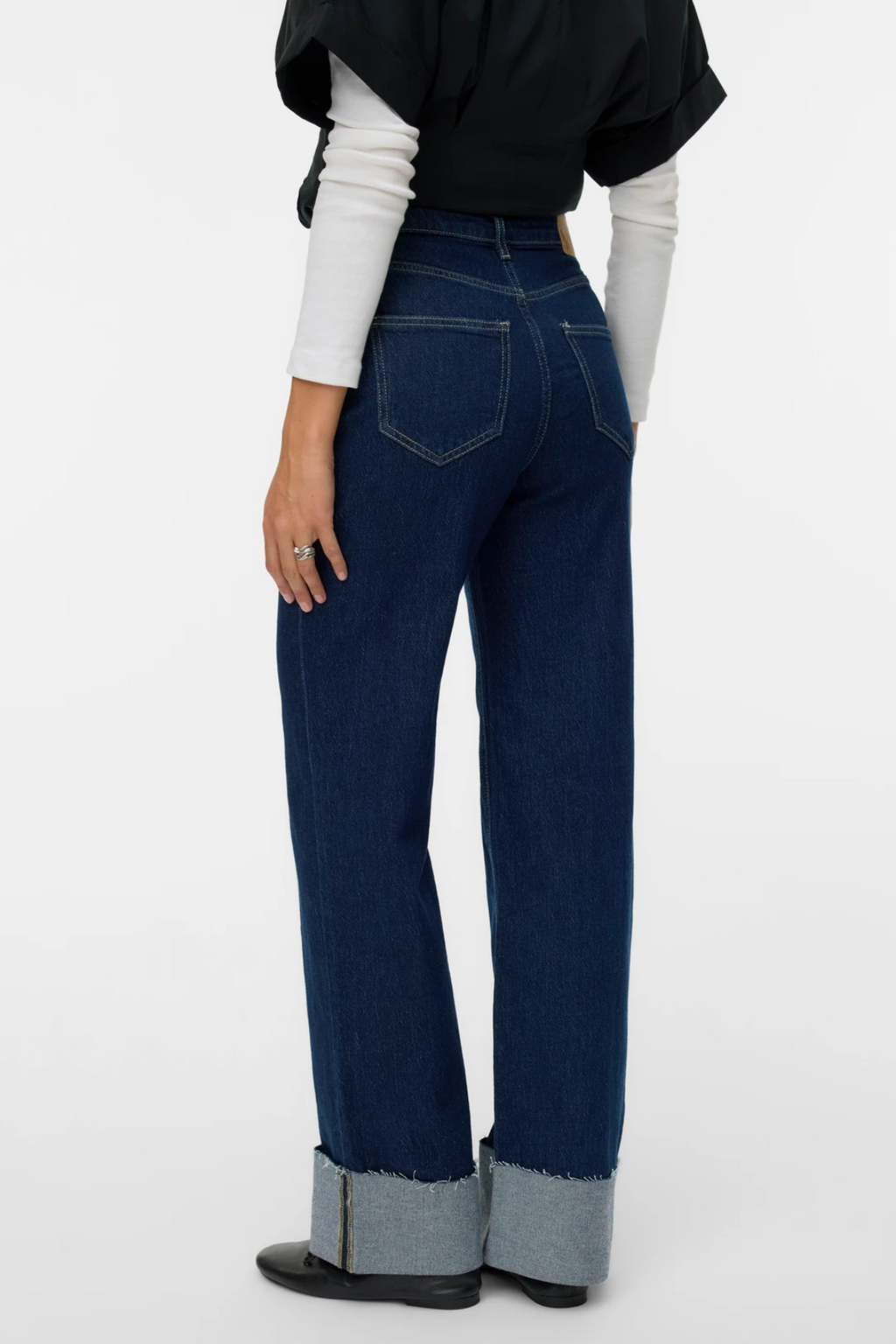Tessa fillte suas jeans denim leathan - denim gorm dorcha