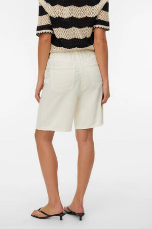 Villa Bermuda Denim Shorts - Ecru